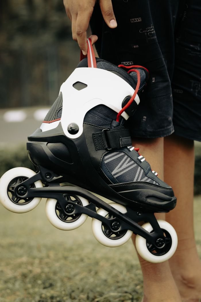 The Art of Drawing Readers In: Your attractive post title goes here A child holds a rollerblade, showcasing a sporty outdoor activity in Mumbai.